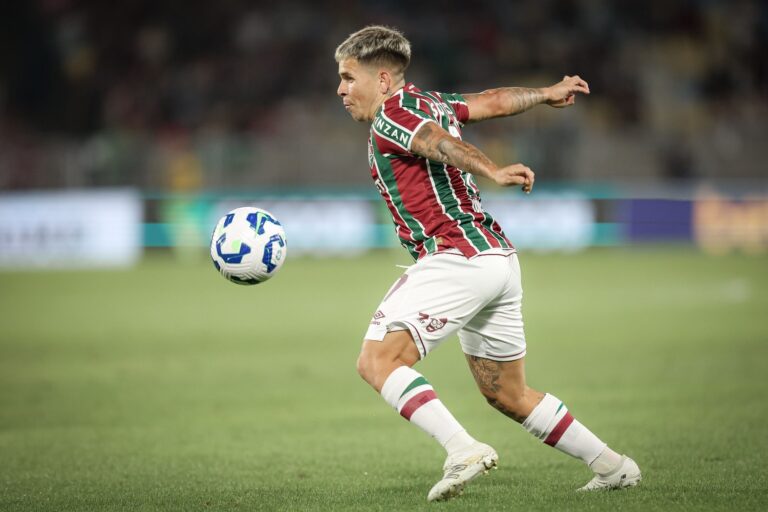 Desempenho de Soteldo no Fluminense acumula aproveitamento de 12%