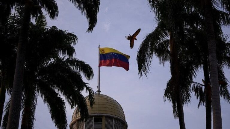 Caracas mantém rotina apesar da tensão entre Venezuela e Estados Unidos