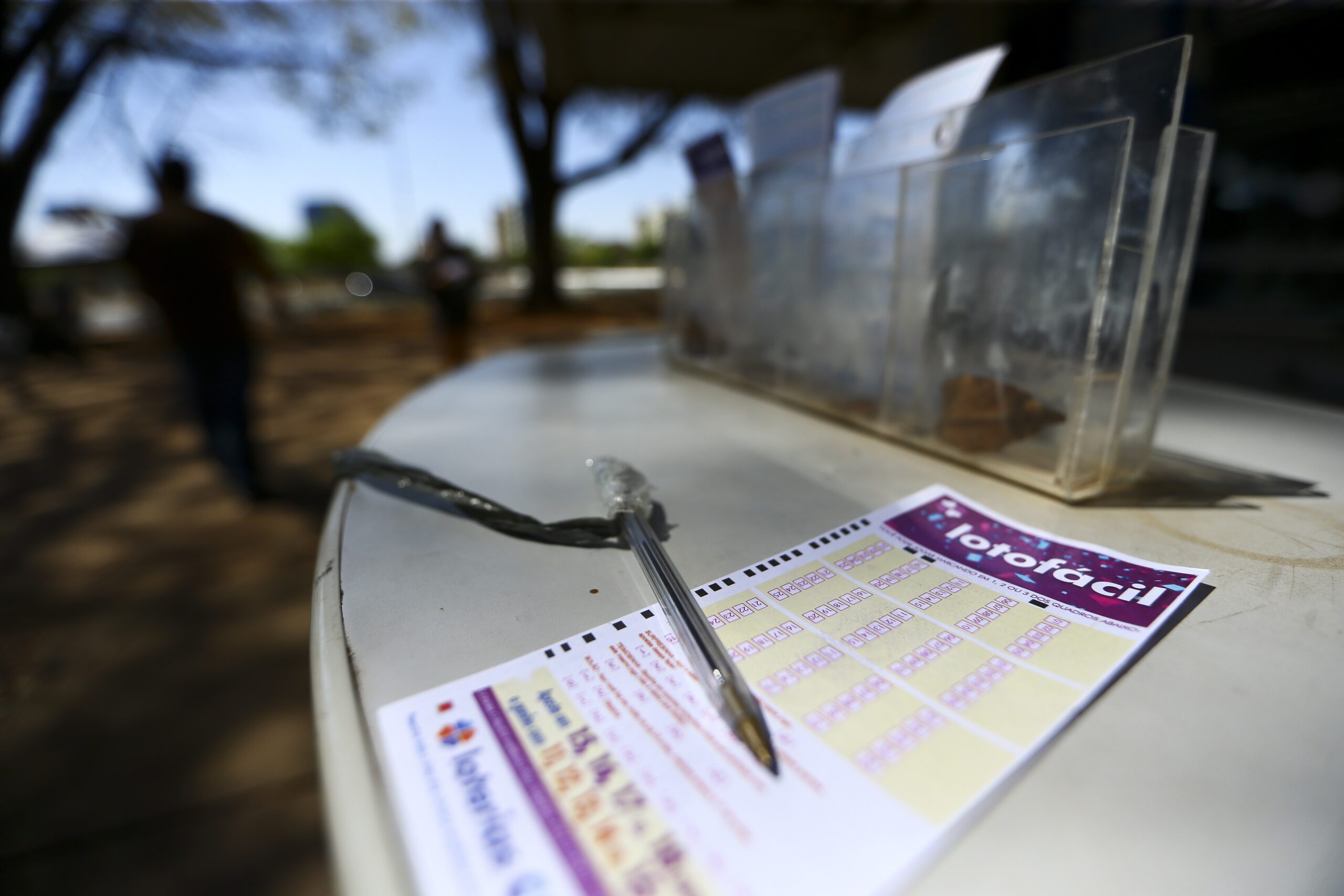 Duas apostas do Paraná ganham na Lotofácil