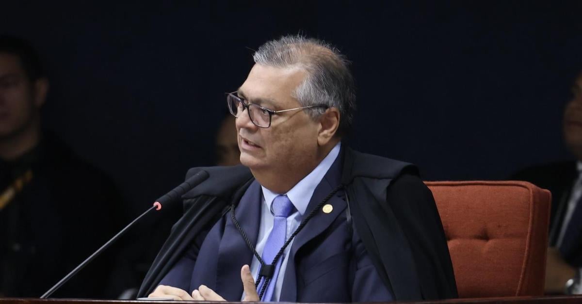 Dino Provoca Réus por 8 de Janeiro: ‘Golpe de 64 Teve Mais Planejamento’
