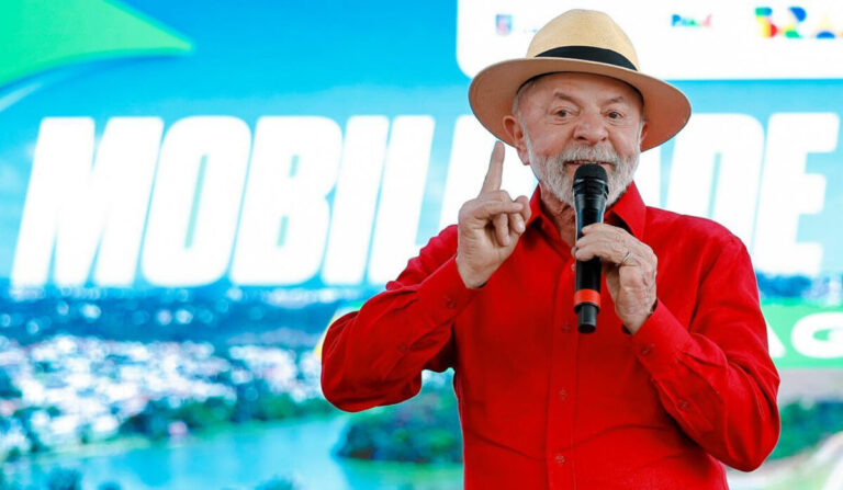 Lula anuncia visita à Terra Yanomami: "Nunca foi um governante lá"