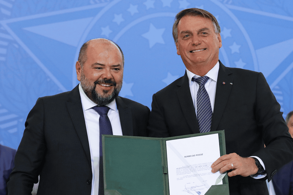 CPMI do INSS avança em oitivas e ouve ex-ministro