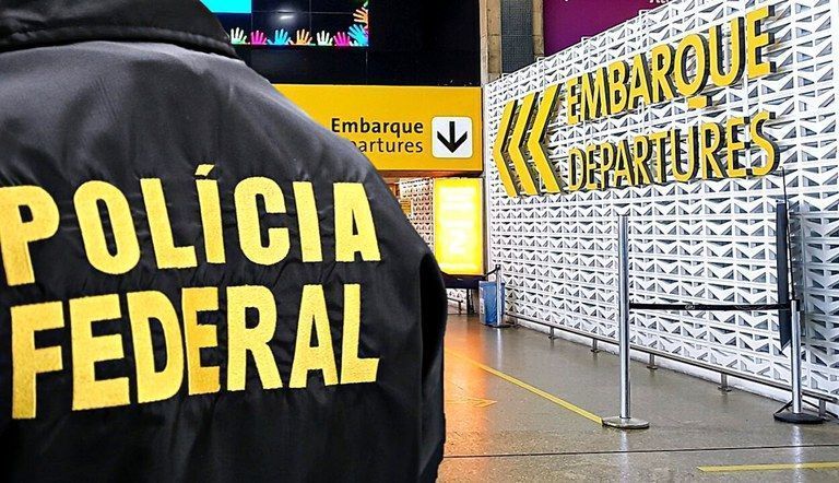 Interpol prende foragidos da justiça no aeroporto de Confins MG