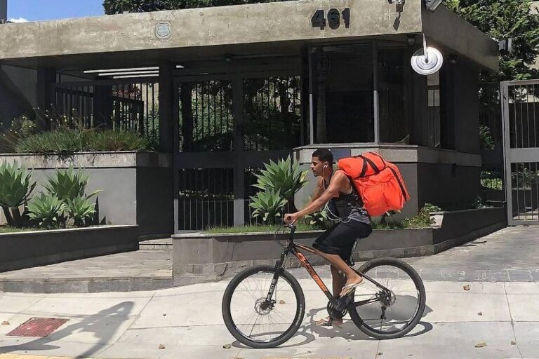 Nova regulamentação em Rio de Janeiro proíbe entrega na porta de apartamentos