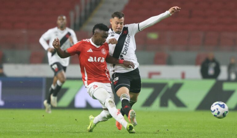 Vasco e Internacional se enfrentam em São Januário na 36ª rodada do Brasileirão