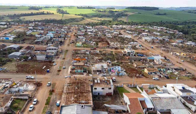 Tornados no Paraná são reclassificados; evento é um dos maiores em 30 anos