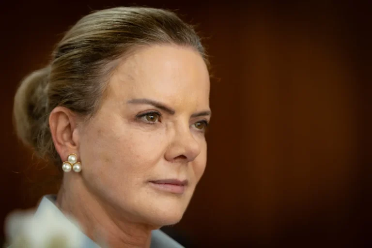 Gleisi Hoffmann deixará o governo para concorrer à Câmara em 2026