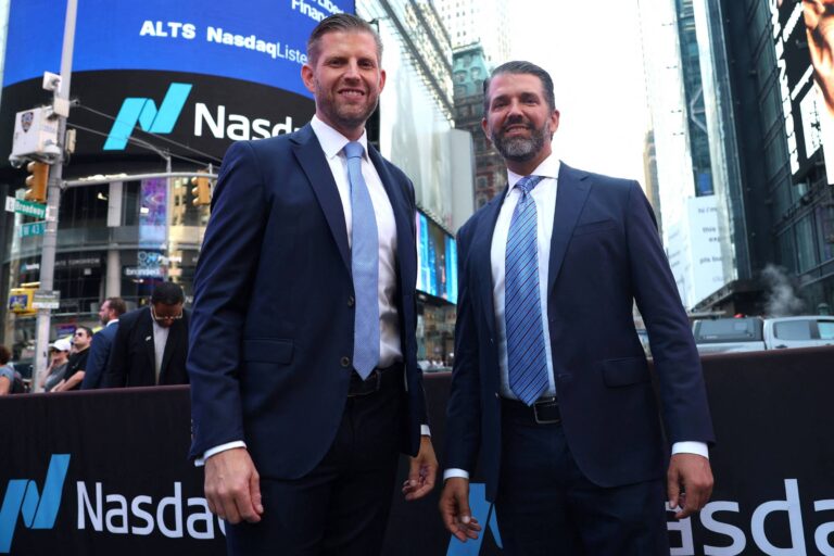 Boom de criptomoedas em 2025: Trump influencia o mercado