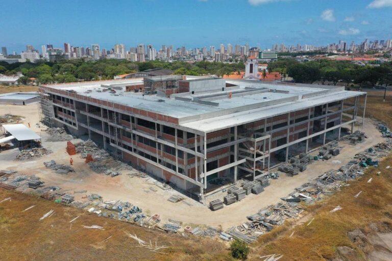 Institutos de elite focam Nordeste e transformam formação em exatas