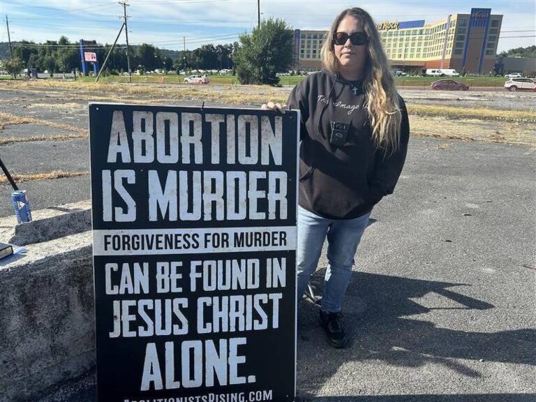 Bristol: A Divisão do Aborto entre Dois Estados Americanos