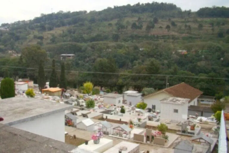 Família descobre corpo errado instantes antes do enterro