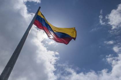 Venezuela libera 26 presos políticos, incluindo adolescentes