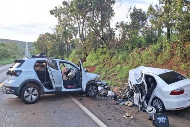 Tragédia na BR-040: cinco mortos em colisão entre veículos
