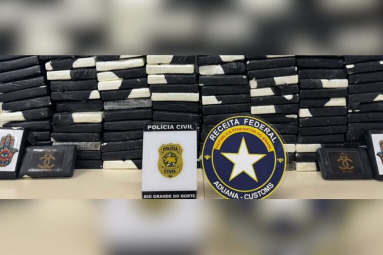 Polícia Civil Apreende 111 kg de Cocaína em Pedras Ornamentais