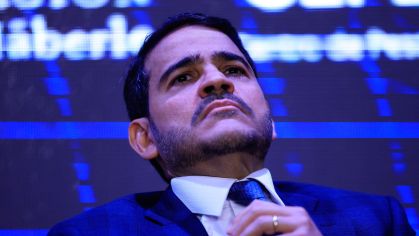 Indicação de Messias ao STF gera polêmica e apoio do governo