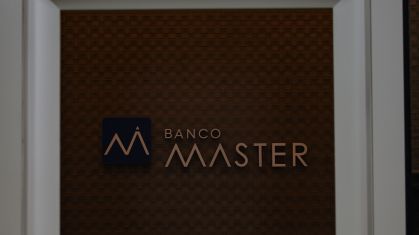 Investigação do Banco Master avança sob nova relatoria no STF