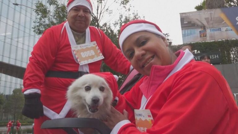 Corrida do Papai Noel encanta milhares de participantes