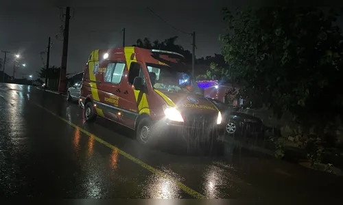 Acidente de Moto em Apucarana Deixa Casal Ferido