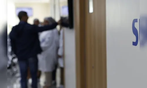 Hospital exibe vídeo impróprio em recepção e gera polêmica