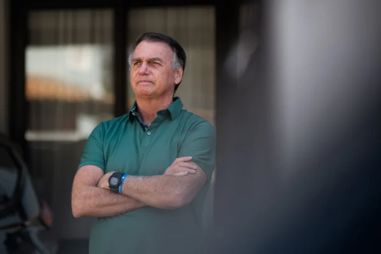 Bolsonaro fala ao Metrópoles pela primeira vez desde a prisão