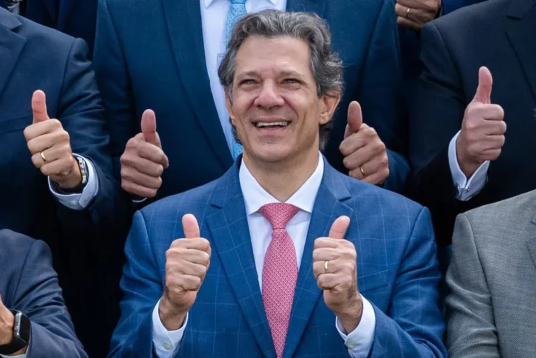 Haddad aponta desafios fiscais herdados de Bolsonaro e Temer