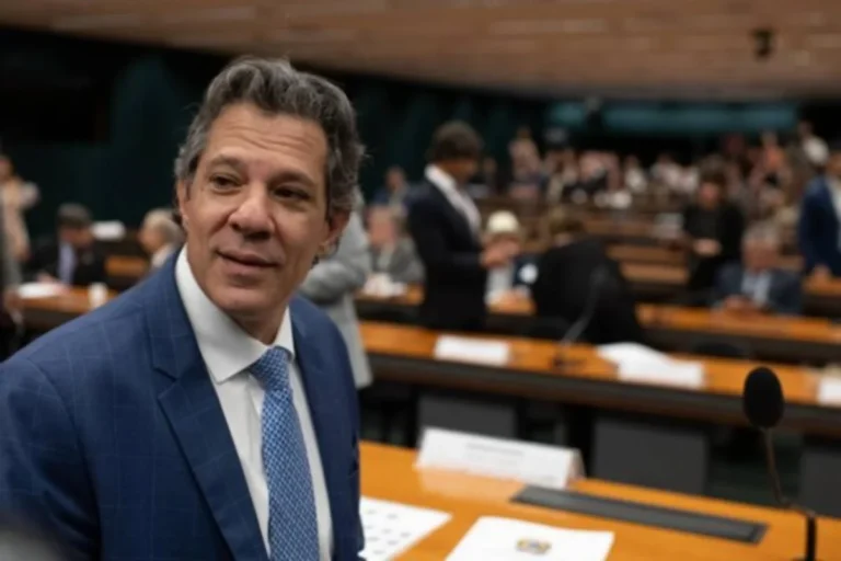 Socorro aos Correios: Haddad fala em R$ 12 bilhões