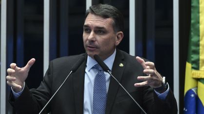 Flávio Bolsonaro busca aproximação com o mercado financeiro