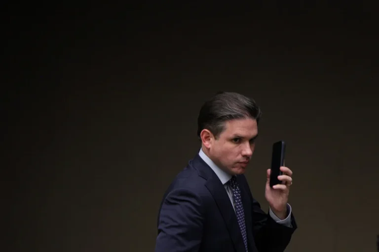 Defesa da Câmara por Motta após operação da PF contra deputados
