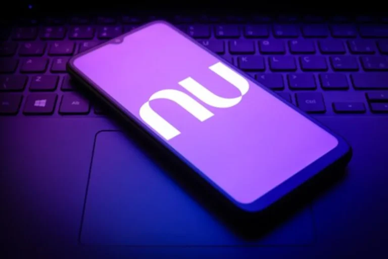 Instabilidade no Nubank: usuários enfrentam problemas com Pix
