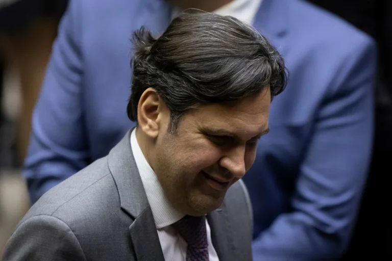 Orçamento da União 2026: superávit projetado de R$ 34,5 bilhões