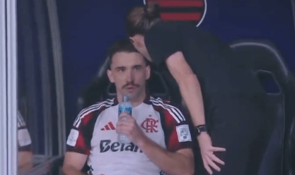 Zagueiro do Flamengo nega recusa em pênaltis contra o PSG