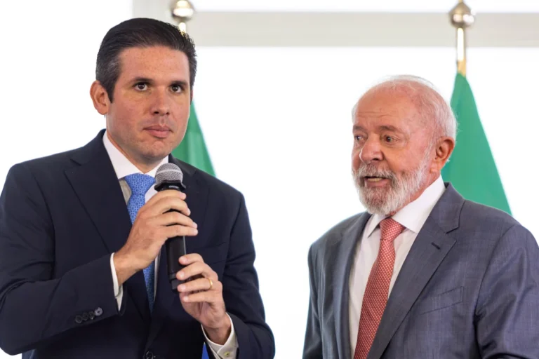 Lula e Motta se falam em meio a tensão entre Poderes