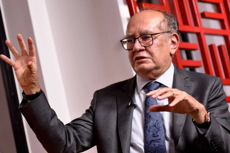 Gilmar Mendes comenta sobre código de conduta do STF em 2025
