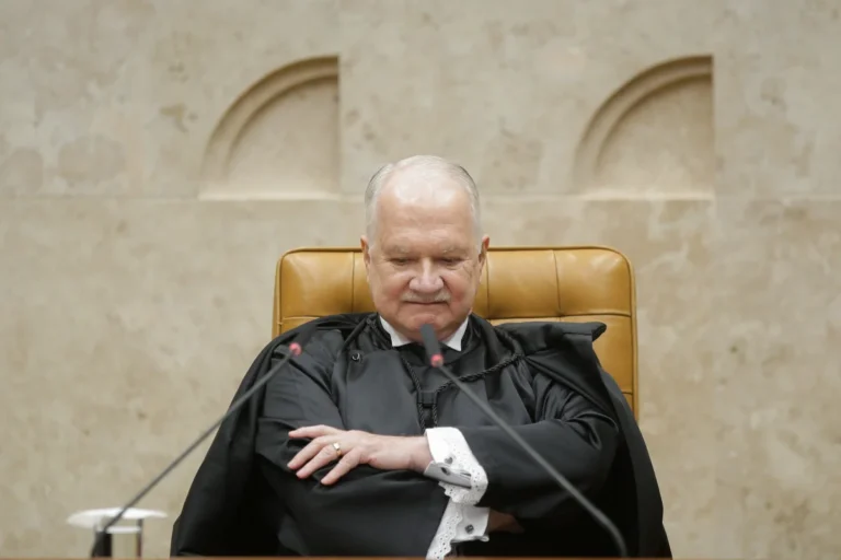 Fachin destaca diretrizes éticas para magistratura em 2025