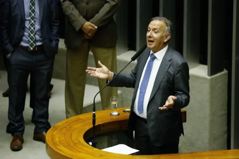 Aumento na taxação de bets: relator apresenta proposta fiscal