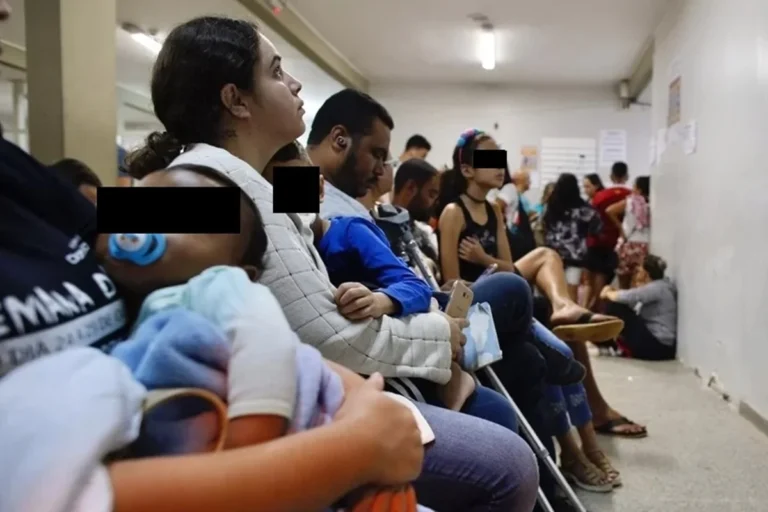 Inusitado: hospital em MG exibe vídeo de sexo explícito