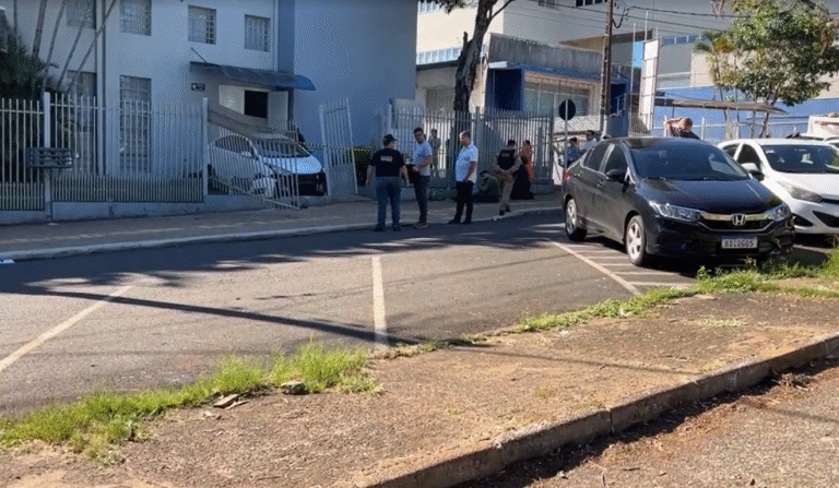 Tragédia em Foz do Iguaçu: jovem de 15 anos morre prensada