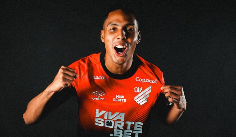 Alejandro Garcia é confirmado como reforço do Athletico 2026