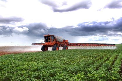 Basf amplia financiamento agrícola com captação de R$ 1,4 bilhão via FIAGRO