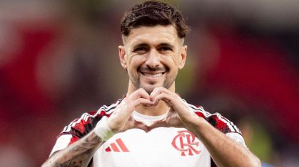 Arrascaeta disputa o Rei da América com Messi e Adrián Martínez