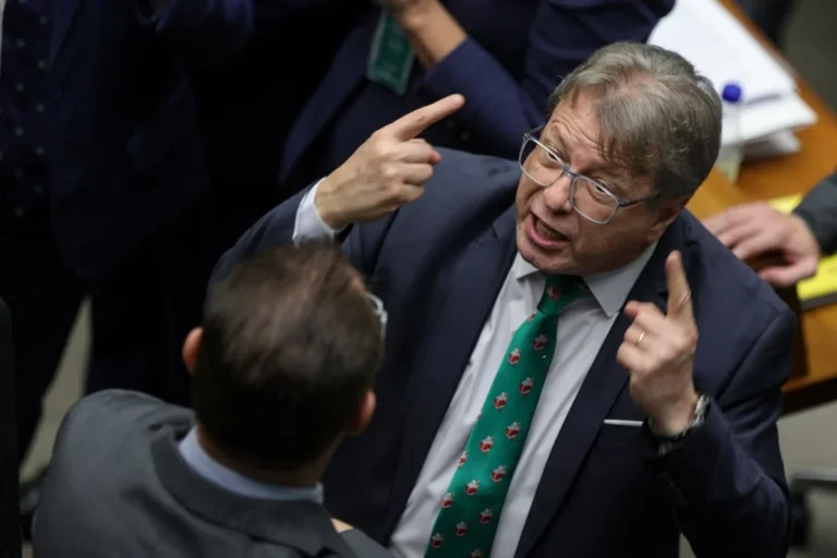 Bibo Nunes se pronuncia após destituição por voto a favor de Glauber