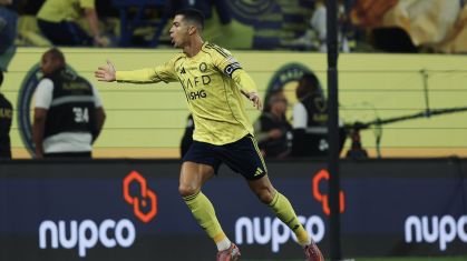 Cristiano Ronaldo marca golaço de letra e vai a 956 gols