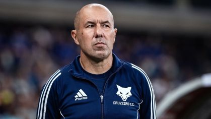 Futuro incerto de Leonardo Jardim no Cruzeiro