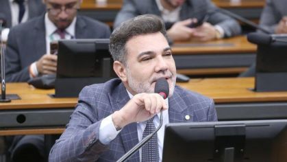 CCJ aprova mudança na pena para ultraje a culto em 2025