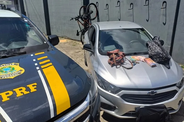 Casal rouba carro sob efeito de drogas em Tijucas, SC