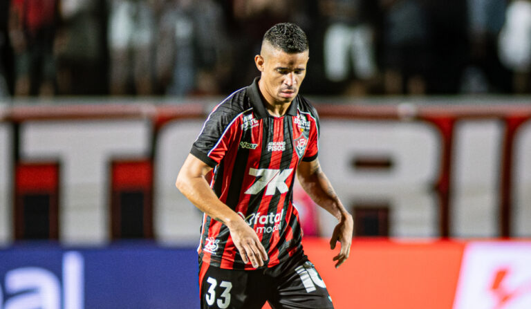 Coritiba busca contratação de atacante do São Paulo; entenda a disputa