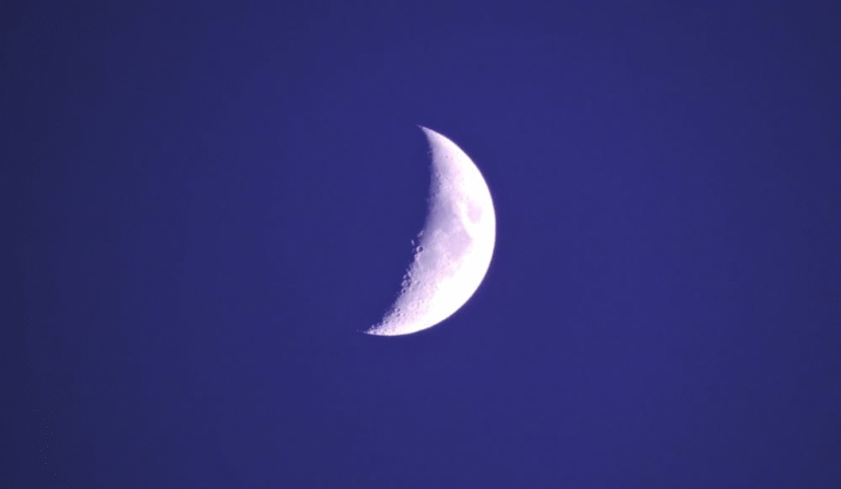 Fase da lua nesta quinta-feira (04/12): entenda a lua crescente