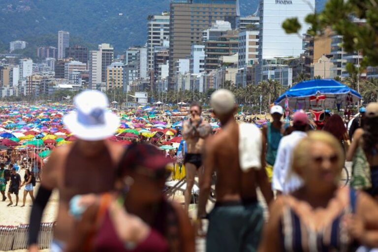 Calor e Chuva: O Que Esperar do Tempo no Brasil Neste Fim de Ano