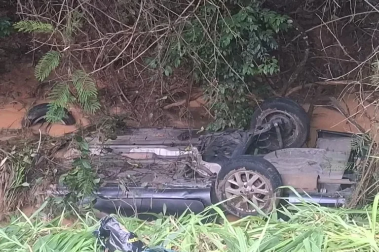 Tragédia em Minas Gerais: acidente fatal com família em veículo