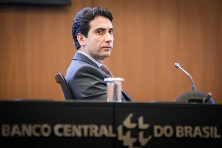 Banco Central esclarece encontros entre Moraes e Galípolo